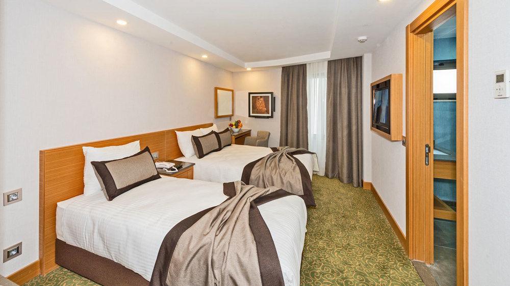 Bisetun Hotel Истанбул Екстериор снимка